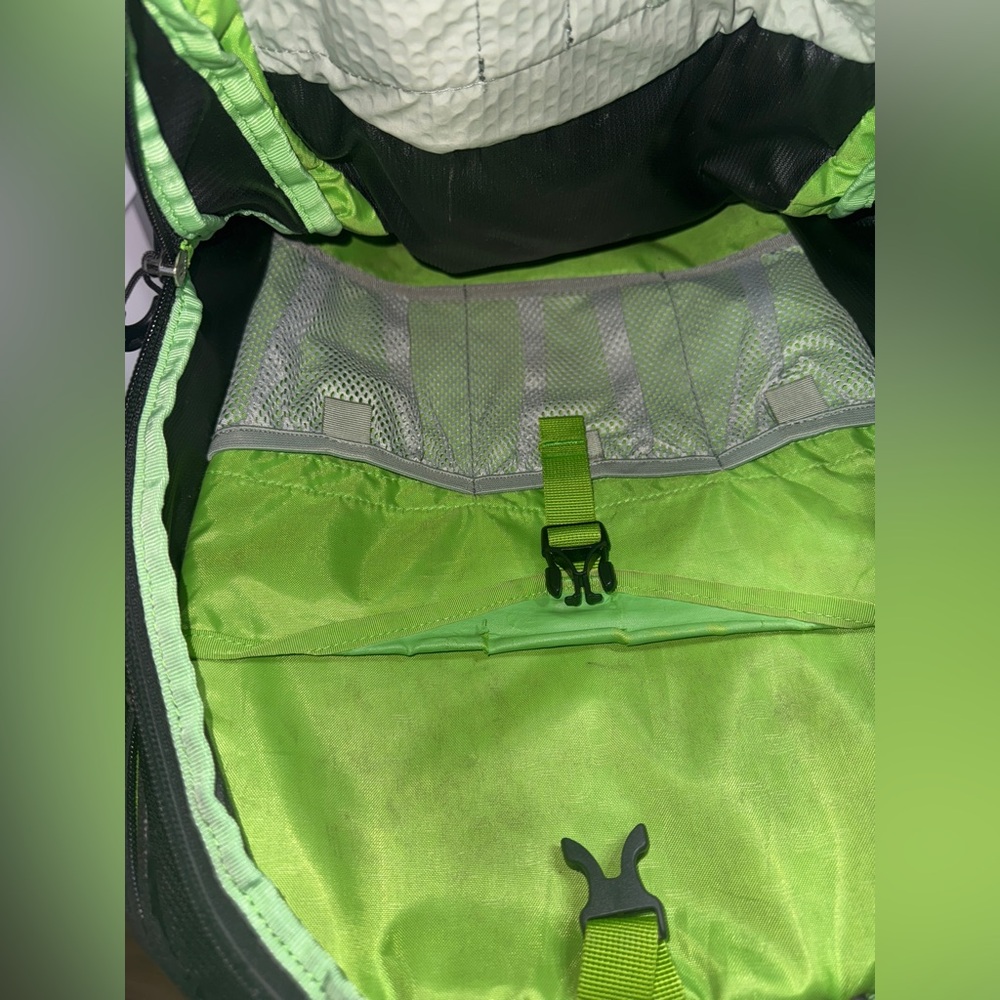 OSPREY RADIAL 26 DAYPACK - Picture 8 of 10